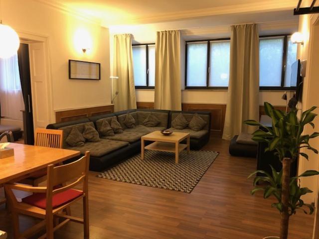 Sudrow Apartment *